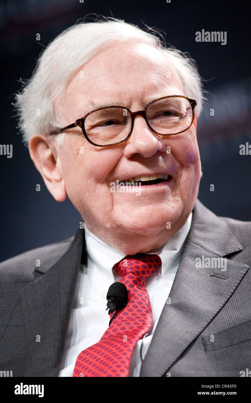 Warren Buffett Berkshire Hathaway CEO