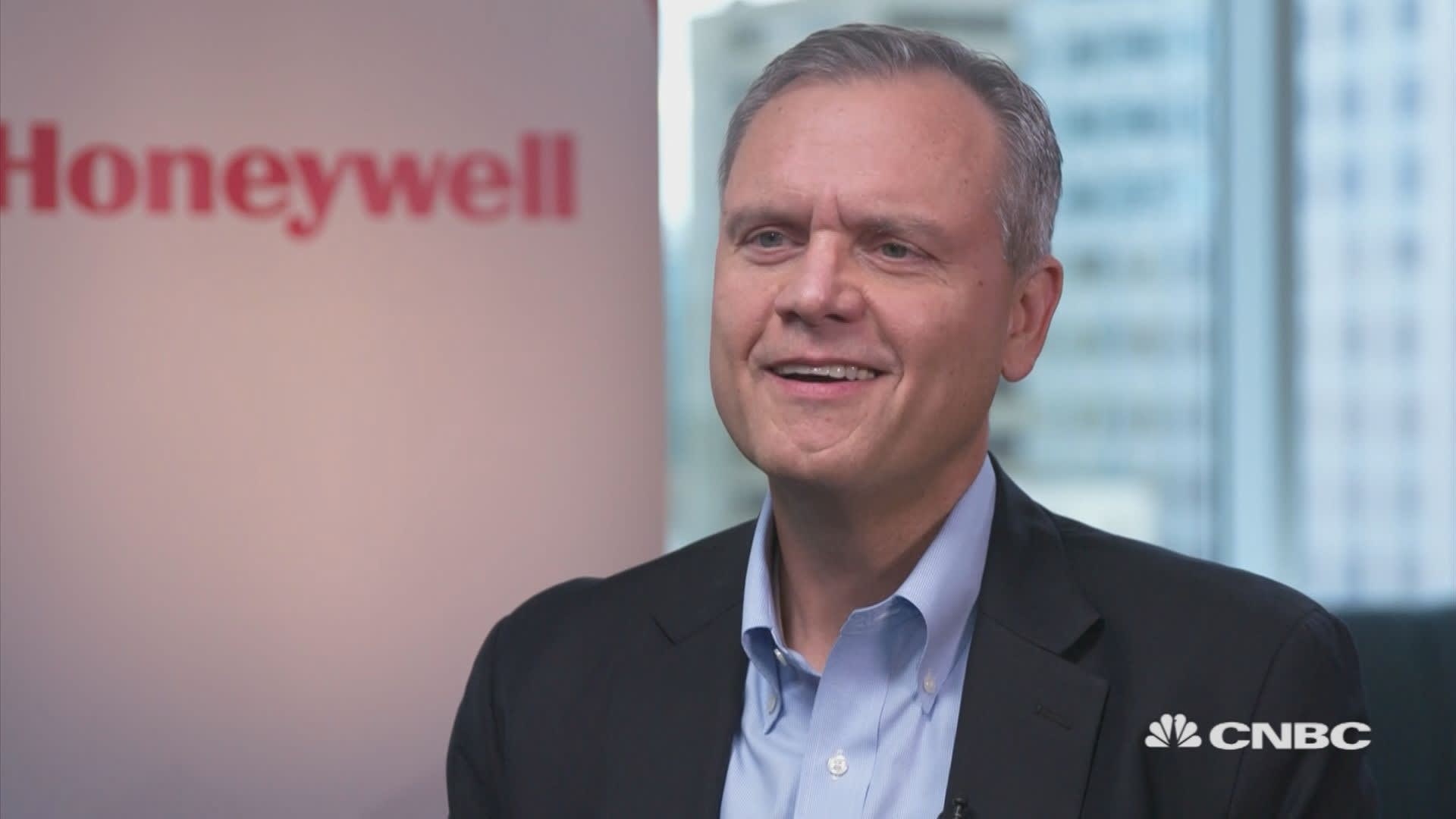 Darius Adamczyk Honeywell CEO