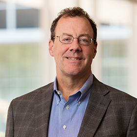 Howard Willard Altria CEO
