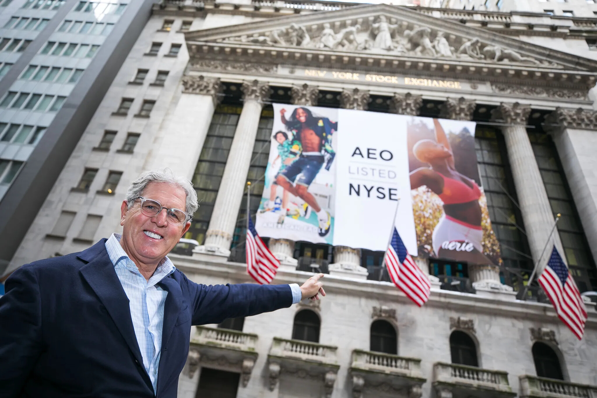 Jay Schottenstein American Eagle Outfitters CEO
