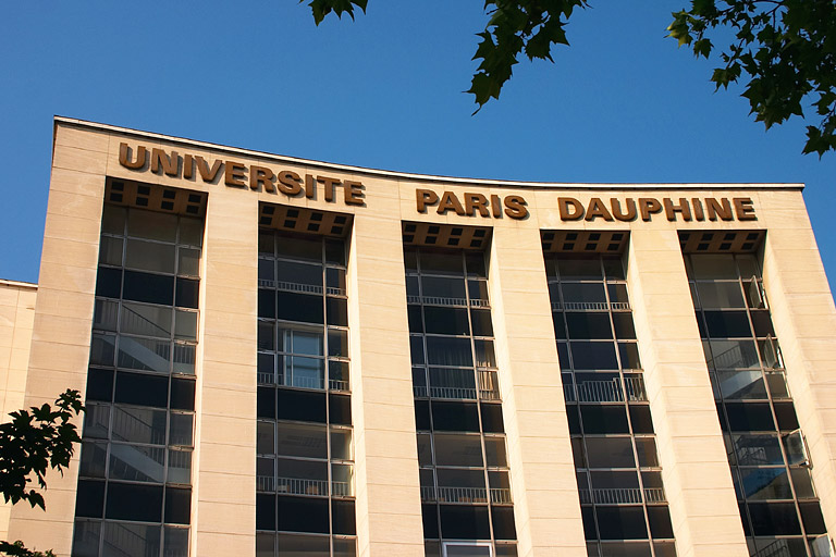 Universit&eacute; Paris-Dauphine Building